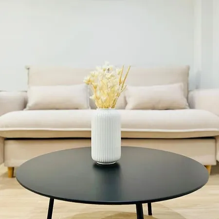 Behappy Huerto Del Conde -centro Apartment Malaga